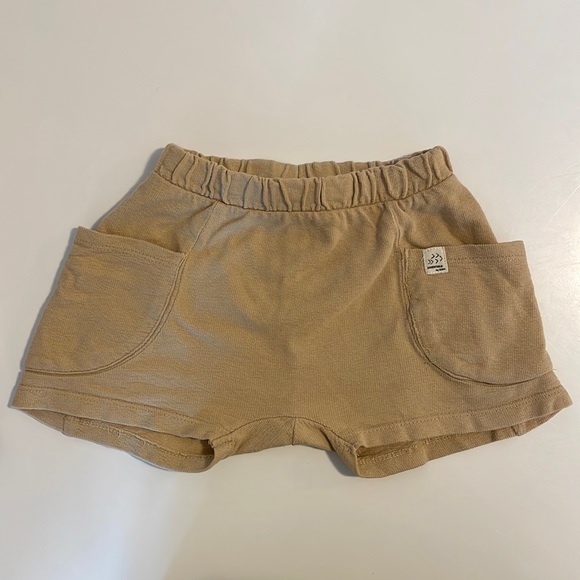 Zara - Beige Shorts - 9-12M - Picture 1 of 3